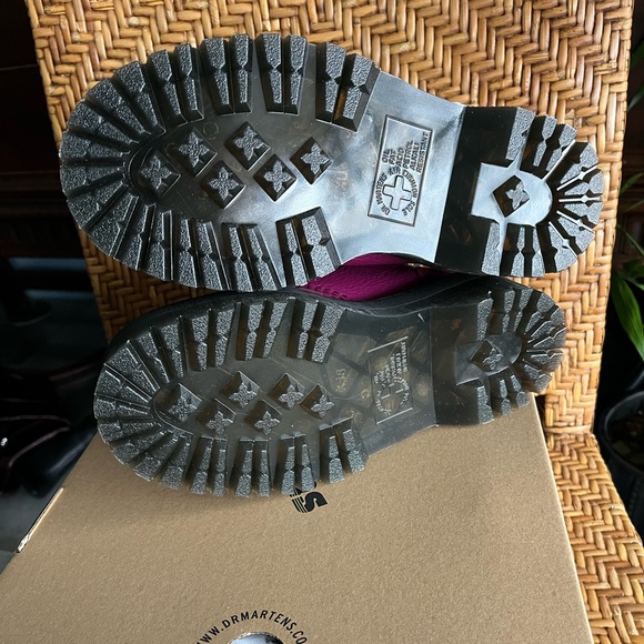 Dr. Martens Pink Devon Heart Platform Boots - Picture 5 of 9